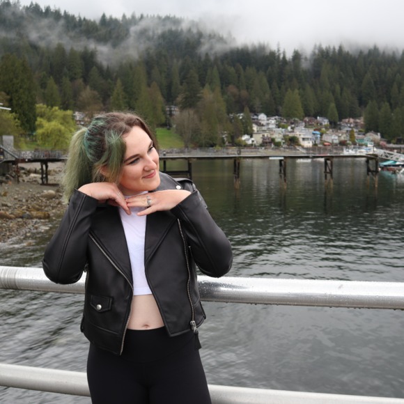 Meet your Posher, Devaney - Picture 1 of 1